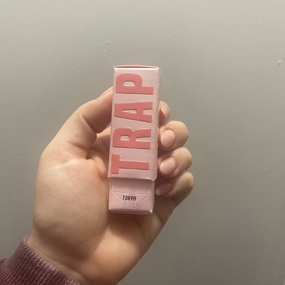 Trap Celebrity skin - Jeffree Star lipstick
